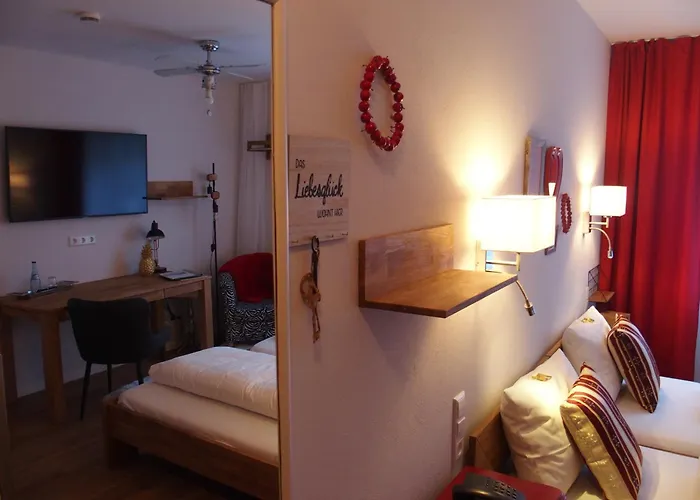 Hotel Restaurant Grüner Baum und Altes Tor